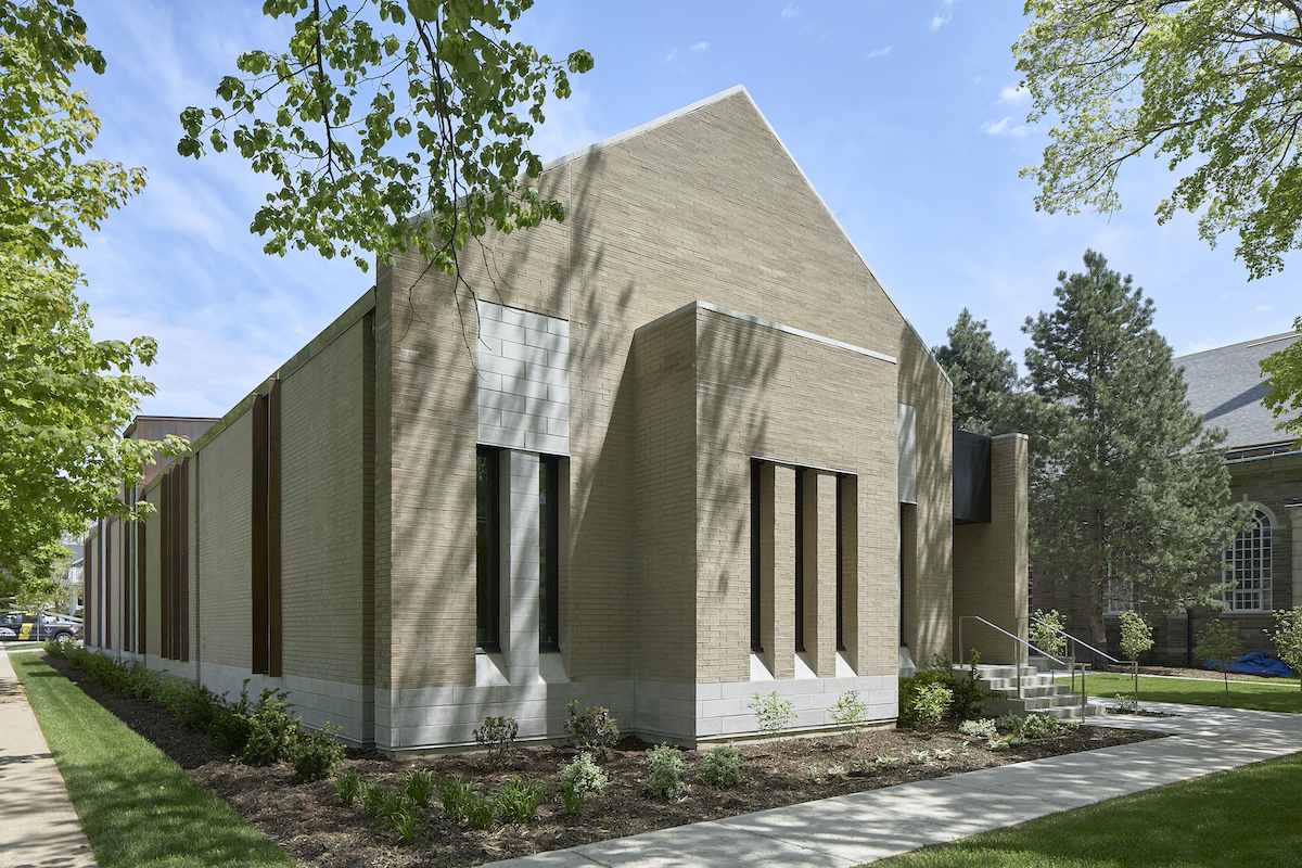 Gallery StThomasAquinas-ADA Sepia Veined_Adelaide Norman02