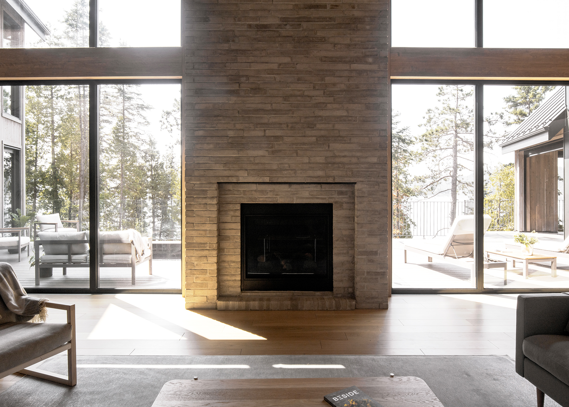 ALSB Charcoal MPArch (1)